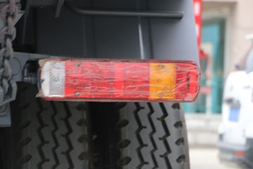 �й����� HOWO�ؿ� 380���� 8X4 8.2����ж��ͼƬ