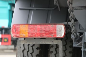 �й����� HOWO�ؿ� 380���� 8X4 8.2����ж��ͼƬ