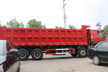 �й����� HOWO�ؿ� 380���� 8X4 8.2����ж��ͼƬ