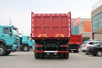 �й����� HOWO�ؿ� 380���� 8X4 8.2����ж��ͼƬ