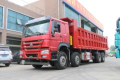 中国重汽 HOWO重卡 380马力 8X4 8.2米自卸车(ZZ3317N4667E1)