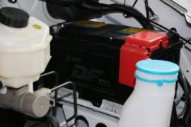 EM30&nbsp;电动封闭厢货底盘图片