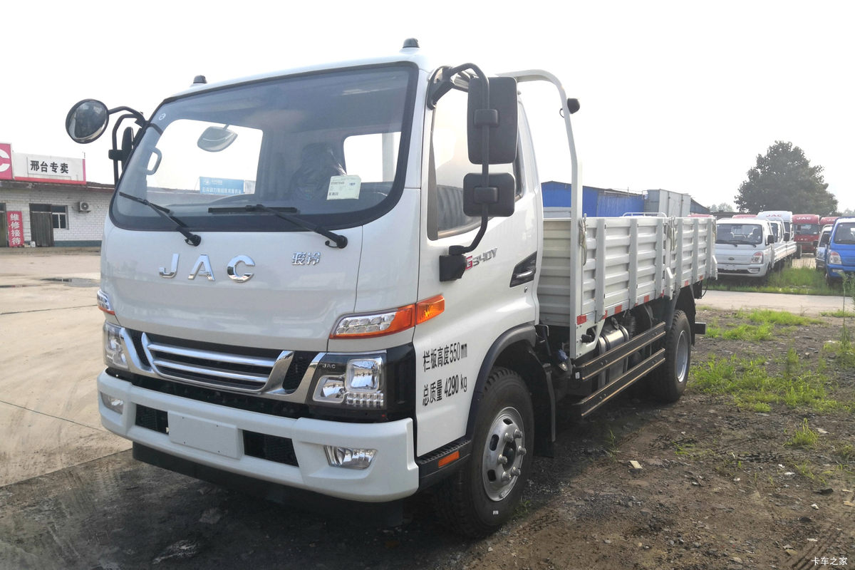 江淮 骏铃G系 V6运输型 143马力 4X2 4.15米自卸车