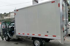 福田 祥菱V 112马力 4X2 2.795米冷藏车