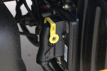 ���� ������D6-L 130���� 3.8���Ű���ʽ�ῨͼƬ