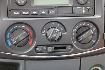 ���� ������D8 156���� 4X2 5.75���Ű������ػ���(EQ1140L8BDE)ͼƬ