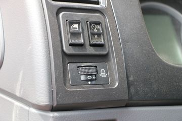 ���� ������D8 156���� 4X2 5.75���Ű������ػ���(EQ1140L8BDE)ͼƬ