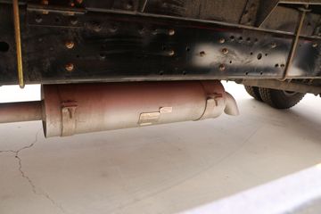 ���� ������D8 156���� 4X2 5.75���Ű������ػ���(EQ1140L8BDE)ͼƬ