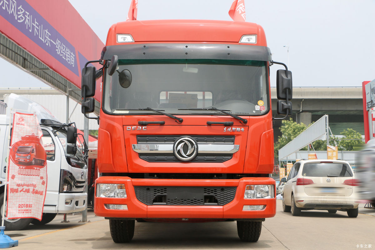  D9 180 4X2 6.8ػ(EQ1183LJ9BDG)                                                