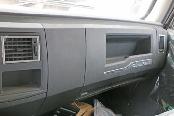 ���� ������D9 180���� 4X2 6.8�������ػ���ͼƬ
