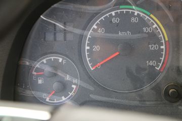���� ������D9 180���� 4X2 6.8�������ػ���ͼƬ