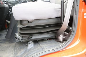 ���� ������D9 180���� 4X2 6.8�������ػ���ͼƬ
