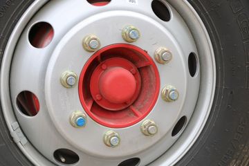 ���� ������D9 180���� 4X2 6.8�������ػ���ͼƬ