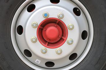 ���� ������D9 180���� 4X2 6.8�������ػ���ͼƬ