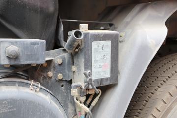 �������� ����M5�ؿ� 270���� 6X2 9.6����ʽ��ݳ�(LZ5250XXYM5CB)ͼƬ