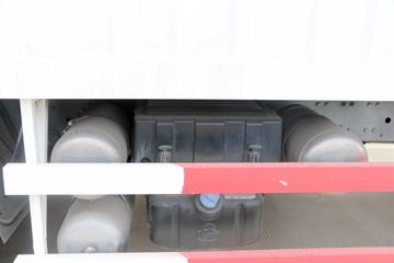 �������� ����M5�ؿ� 270���� 6X2 9.6����ʽ��ݳ�(LZ5250XXYM5CB)ͼƬ