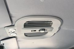 中国重汽成都商用车 瑞狮 156马力 4.16米单排厢式轻卡(CDW5040XXYHA1R5)