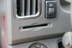 解放 J6F 150马力 4.21米单排仓栅式轻卡(CA5046CCYP40K2L1E5A84-1)