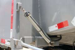 福田 欧曼新ETX 9系重卡 400马力 8X4 污泥自卸车(BJ3313DMPKF-AA)