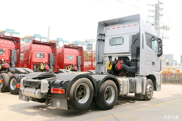 优惠 0.3万 苏州欧曼EST-A牵引车促销中