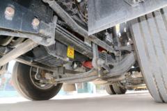 福田 欧曼EST-A 6系重卡 顶配版 490马力 6X2R AMT自动挡牵引车(BJ4259SNFKB-AG)