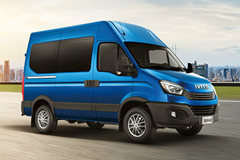 南京依维柯 欧胜 2018款 F1A 122马力 2.3T 长轴高顶多功能商务车 南京依维柯 欧胜 2018款 F1A 122马力 2.3T 长轴高顶多功能商务车