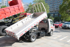 东风股份 俊风 87马力 汽油 4X2 3.3米自卸车(DFA3030S50Q6)