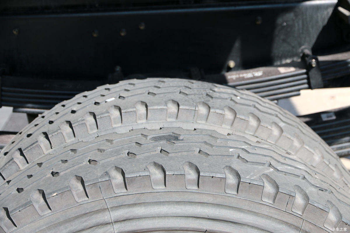 ���� ����T20 150���� 4X2 3.7����ж��(��160���̶�)(EQ3041L8GDAAC)����                                                