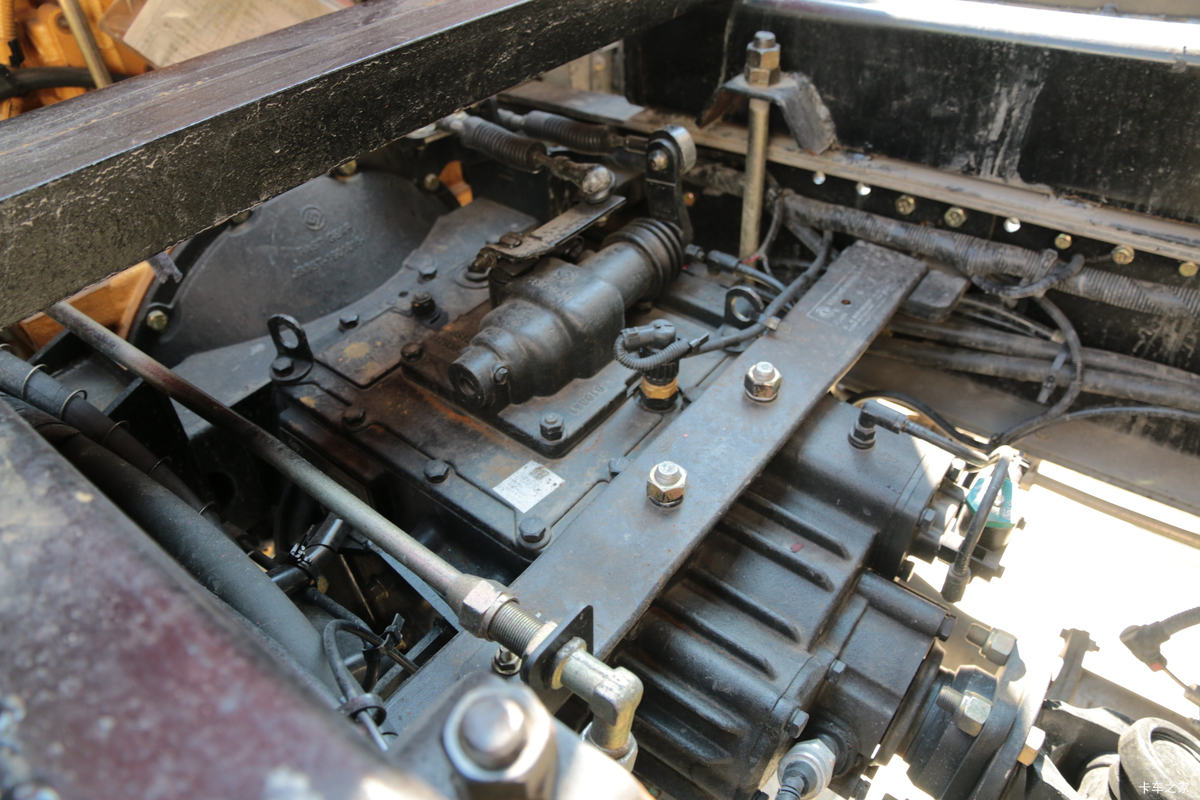 ���� ����T20 150���� 4X2 3.7����ж��(��160���̶�)(EQ3041L8GDAAC)����                                                