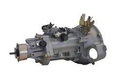 万里扬MR63 5挡 手动挡变速箱