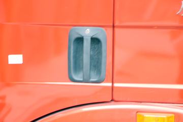 һ����� J6L�п� �ʻݰ� 180���� 7.7����ʽ�ػ���ͼƬ