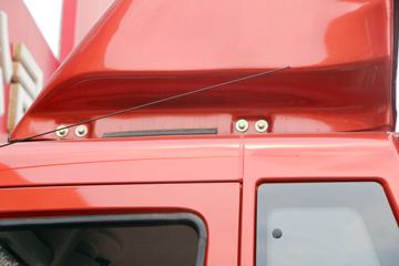 һ����� J6L�п� �ʻݰ� 180���� 7.7����ʽ�ػ���ͼƬ