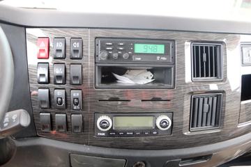 һ����� J6L�п� �ʻݰ� 180���� 7.7����ʽ�ػ���ͼƬ