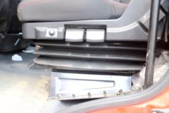 一汽解放 J6L中卡 质惠版 180马力 7.7米厢式载货车(CA5160XXYP62K1L5A2E5)
