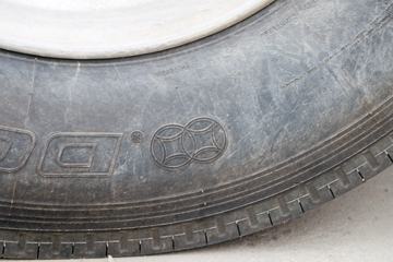 һ����� J6L�п� �ʻݰ� 180���� 7.7����ʽ�ػ���ͼƬ