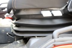 青岛解放 悍V重卡 350马力 6X2牵引车(CA4252P1K15T3E5A80)