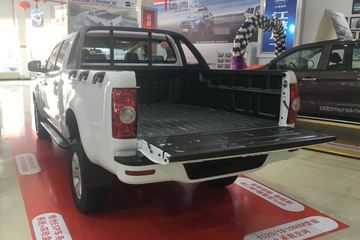 ����T6  2018�� ���Ͱ� ������ 2.0T���� 139���� ���� �����˫��Ƥ��ͼƬ