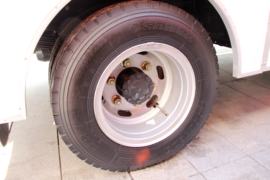 菱马H1&nbsp;载货车底盘                                                图片