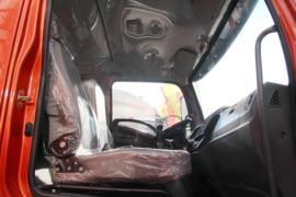 菱马H2&nbsp;自卸车驾驶室                                               图片