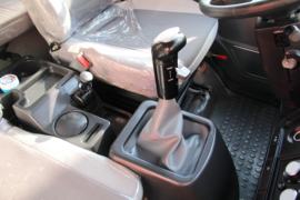 菱马H2&nbsp;自卸车驾驶室                                               图片