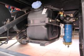 菱马H2&nbsp;自卸车底盘                                                图片