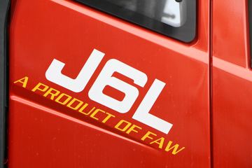 һ����� J6L�п� 2018�� �ʻݰ� 180���� 4X2 6.75�������ػ���(CA1180P62K1L4E5)ͼƬ