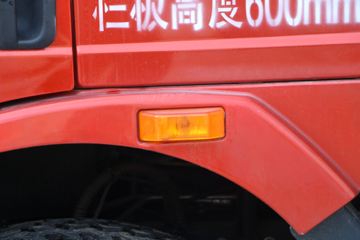 һ����� J6L�п� 2018�� �ʻݰ� 180���� 4X2 6.75�������ػ���(CA1180P62K1L4E5)ͼƬ