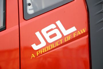 һ����� J6L�п� 2018�� �ʻݰ� 180���� 4X2 6.75�������ػ���(CA1180P62K1L4E5)ͼƬ