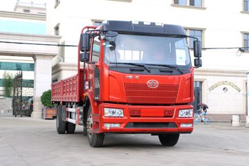 һ����� J6L�п� 2018�� �ʻݰ� 180���� 4X2 6.75�������ػ���(CA1180P62K1L4E5)ͼƬ