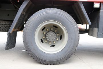 һ����� J6L�п� 2018�� �ʻݰ� 180���� 4X2 6.75�������ػ���(CA1180P62K1L4E5)ͼƬ