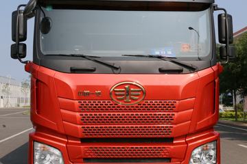 �ൺ��� JH6 400���� 8X4 9.4����س�(CA5310XLCP25K2L7T4E5A80)ͼƬ