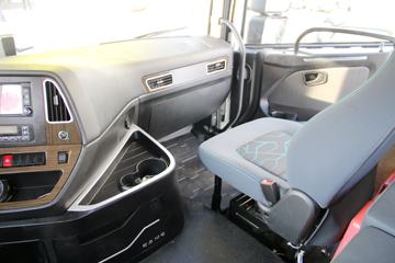 ���� ����H9�ؿ� �콢�� 550���� 6X4ǣ����ͼƬ