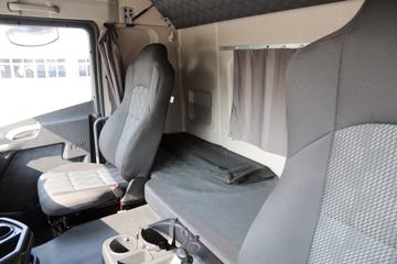 �ൺ��� JH6 400���� 8X4 9.4����س�ͼƬ