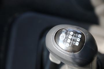 �ൺ��� JH6 400���� 8X4 9.4����س�ͼƬ
